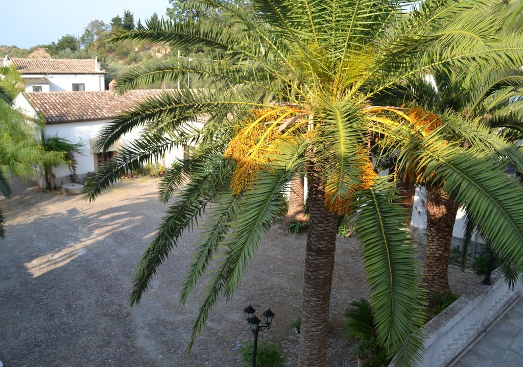 Agriturismo Malena Amica Zewnętrze zdjęcie